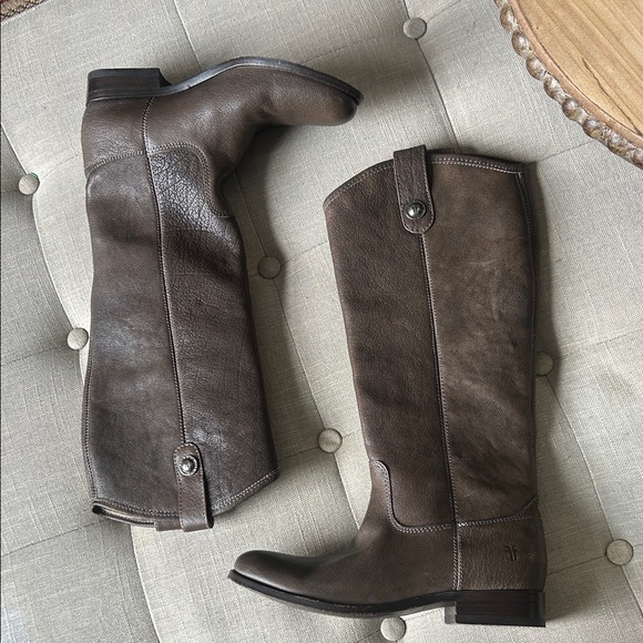 Frye Melissa Lug Button Tall Brown Leather Size 8